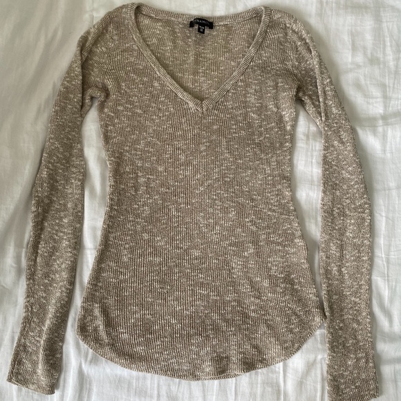 Dynamite Knit Top - Picture 3 of 4